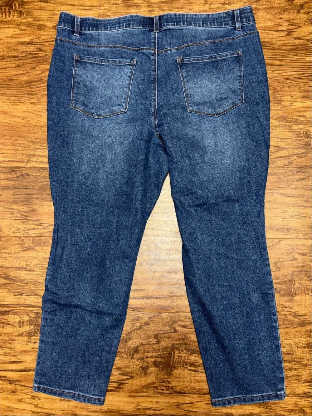 D. Jeans High Rise Skinny Jeans Plus Size 22W